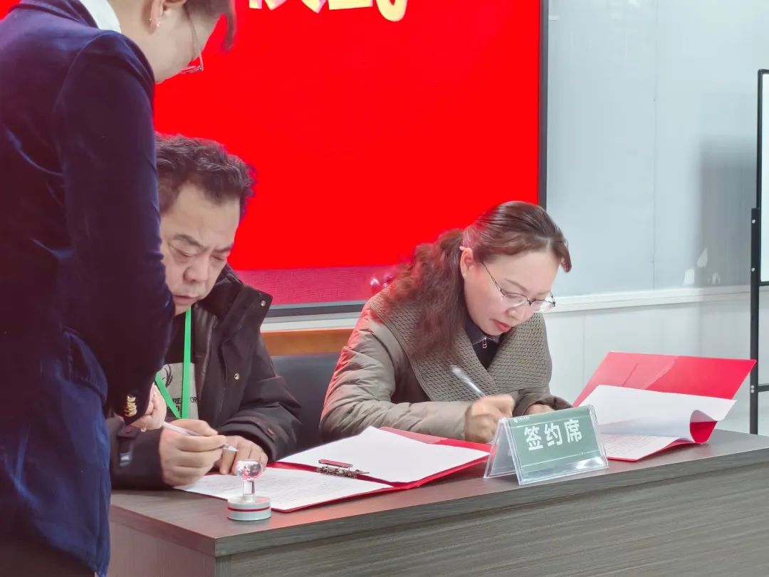我院与安顺职业技术学院签订医校合作协议